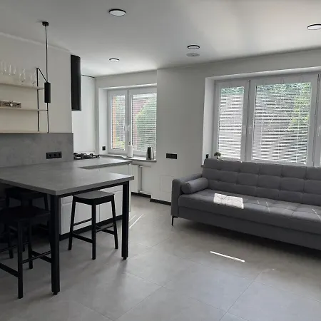 아파트 New Modern In The Centre