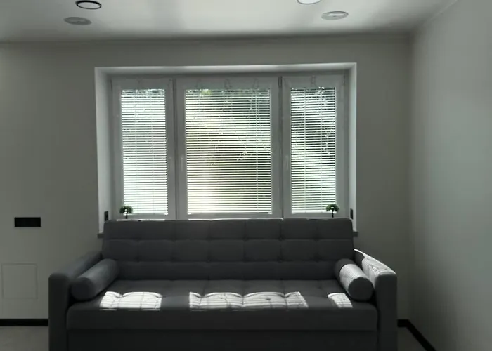 Апартаменты New Modern In The Centre *