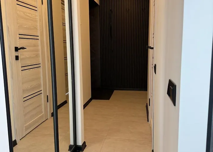 Апартаменты New Modern In The Centre *