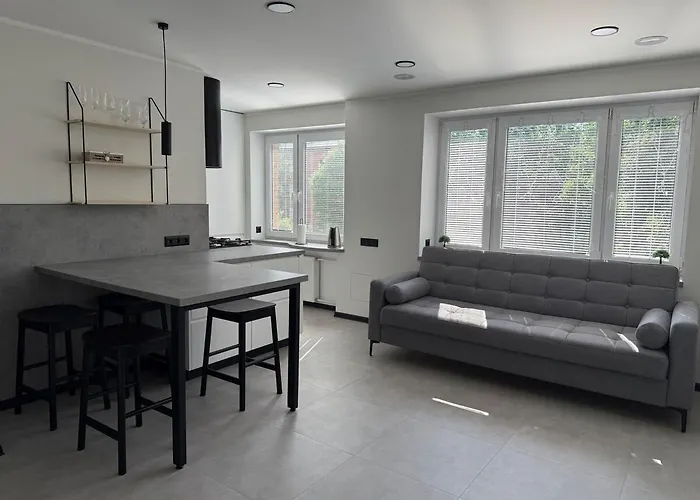 Апартаменты New Modern In The Centre